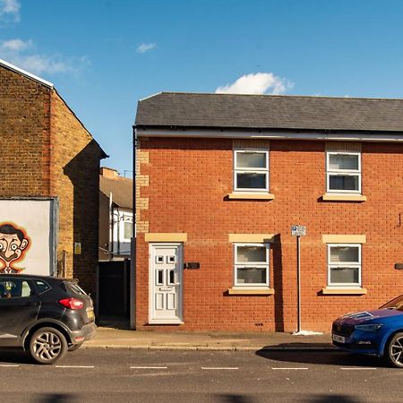Watford Central Serviced Apartments Экстерьер фото