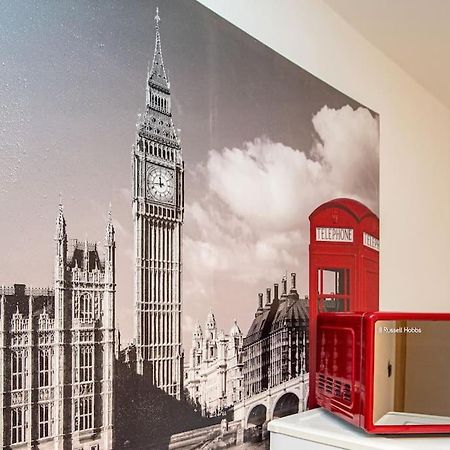 Watford Central Serviced Apartments Экстерьер фото